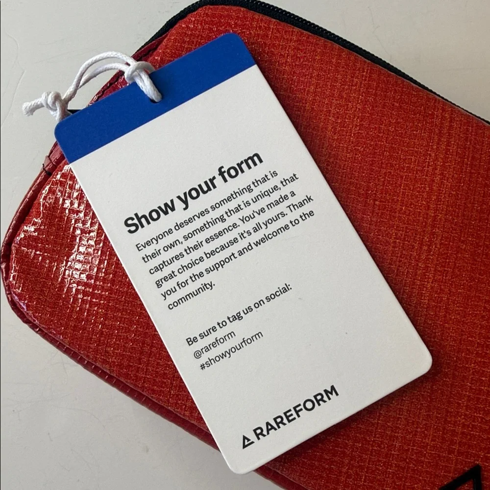 RAREFORM Zion Sling Bag Tomato Red